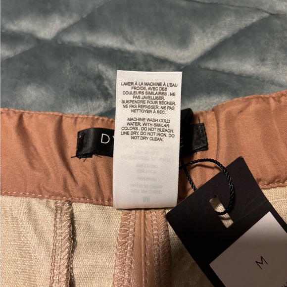 Dynamite Faux Crocodile Skin Short, Medium, Irish Cream Beige - Picture 5 of 10